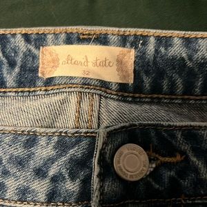 ALTAR’D STATE JEANS SIZE 32 BRAND NEW